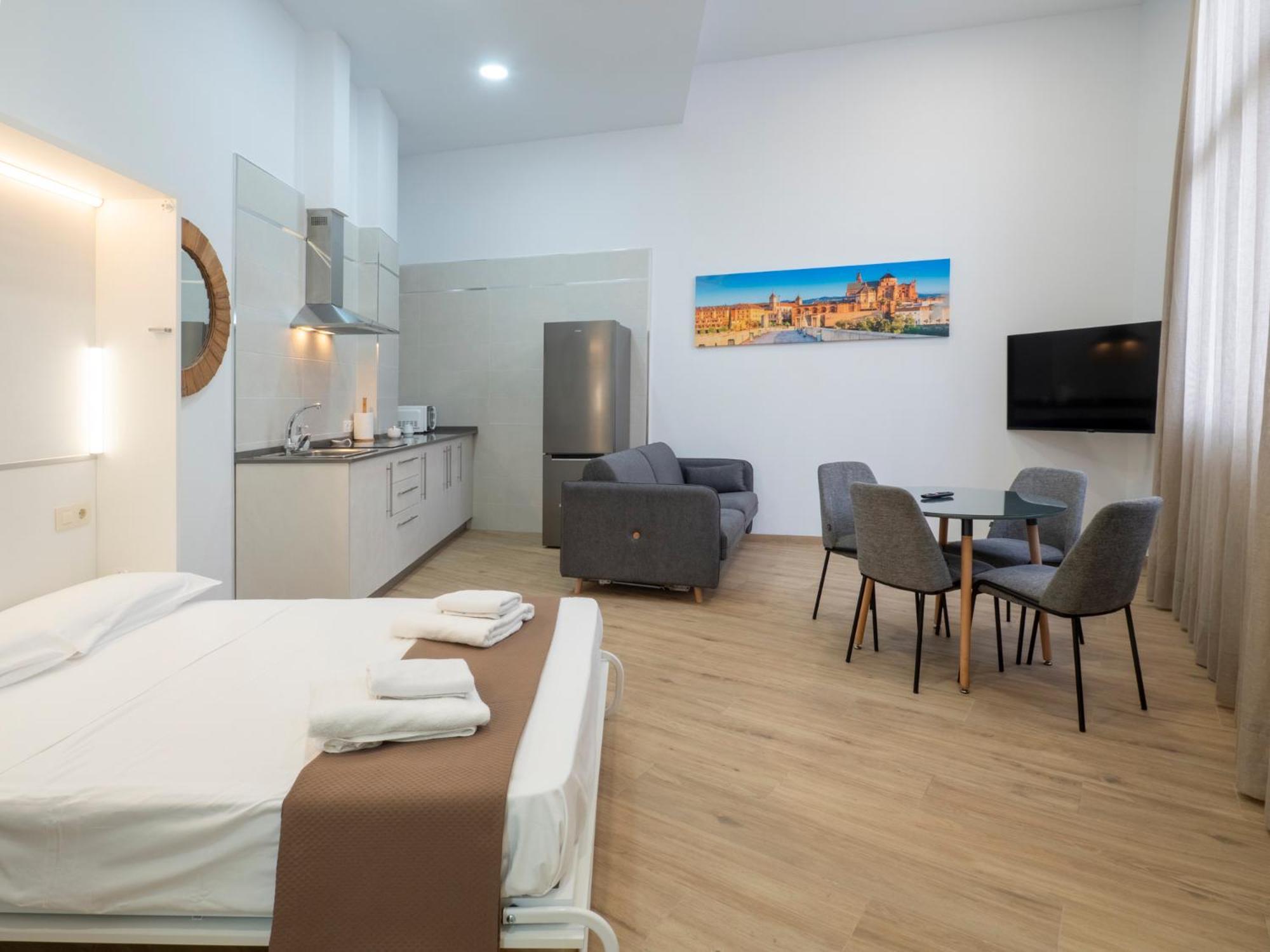 Apartamentos La Fuensanta Cordoba Exterior photo