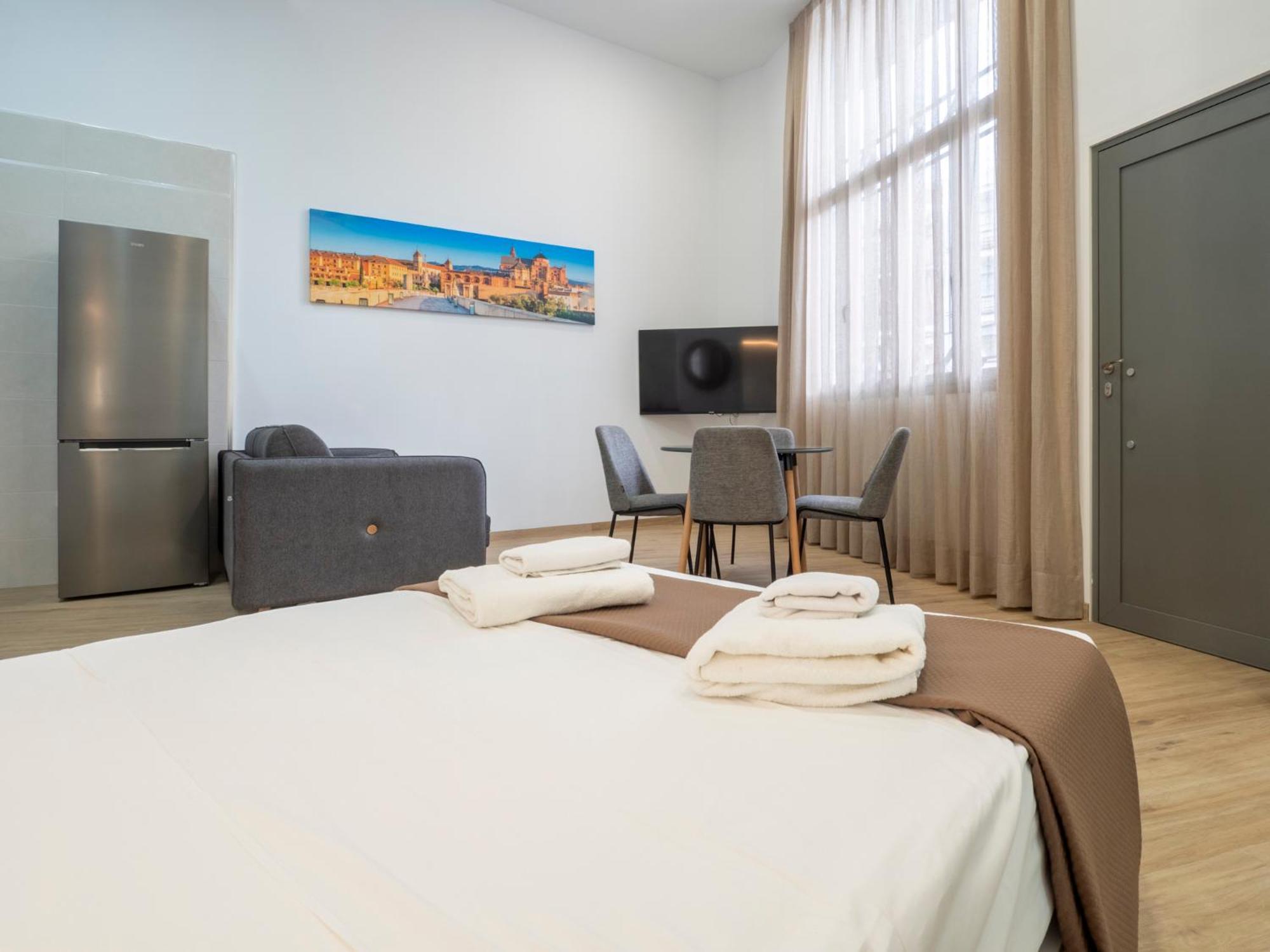Apartamentos La Fuensanta Cordoba Exterior photo